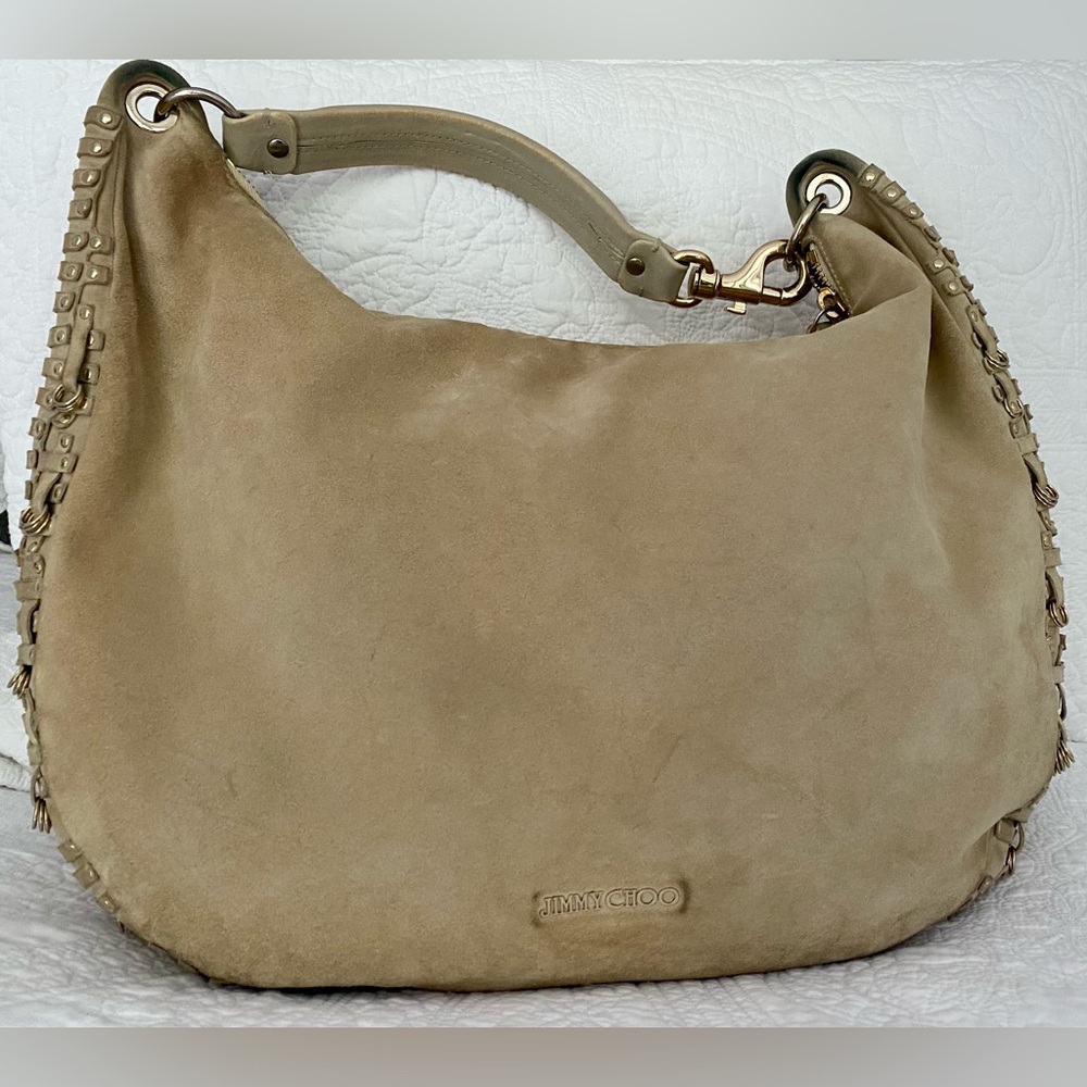 JIMMY CHOO large suede shoulder bag. Tan / beige colour, gold embellishments. - Picture 3 of 11